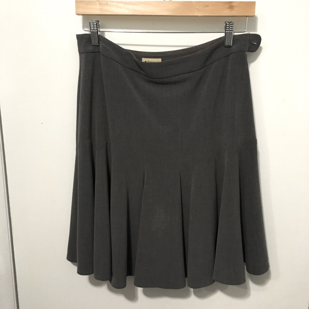 elevenses grey tulip pleated skirt